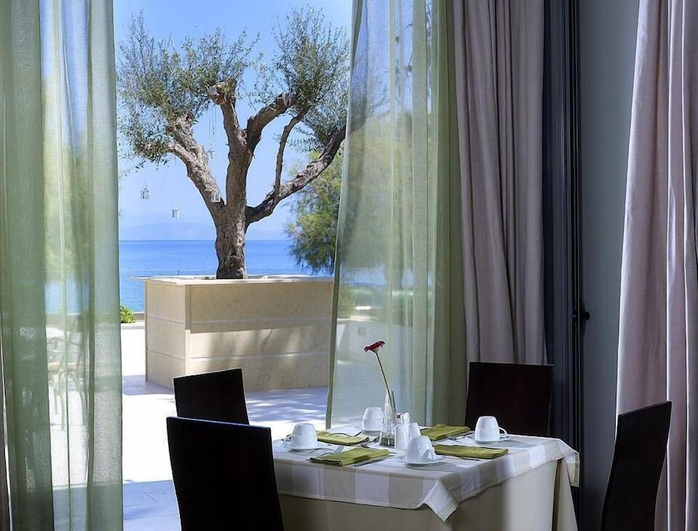 Arion Hotel Xylokastro Bagian luar foto
